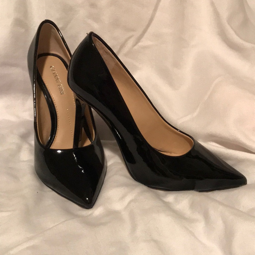 Gianni Bini Jilley Black Patent Leather Heels